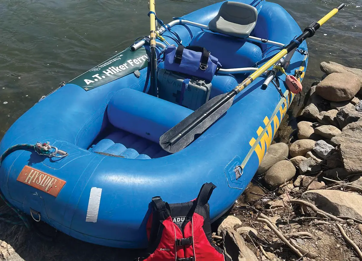 blue inflatable raft